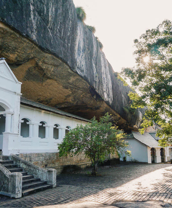 Dambulla cave temple